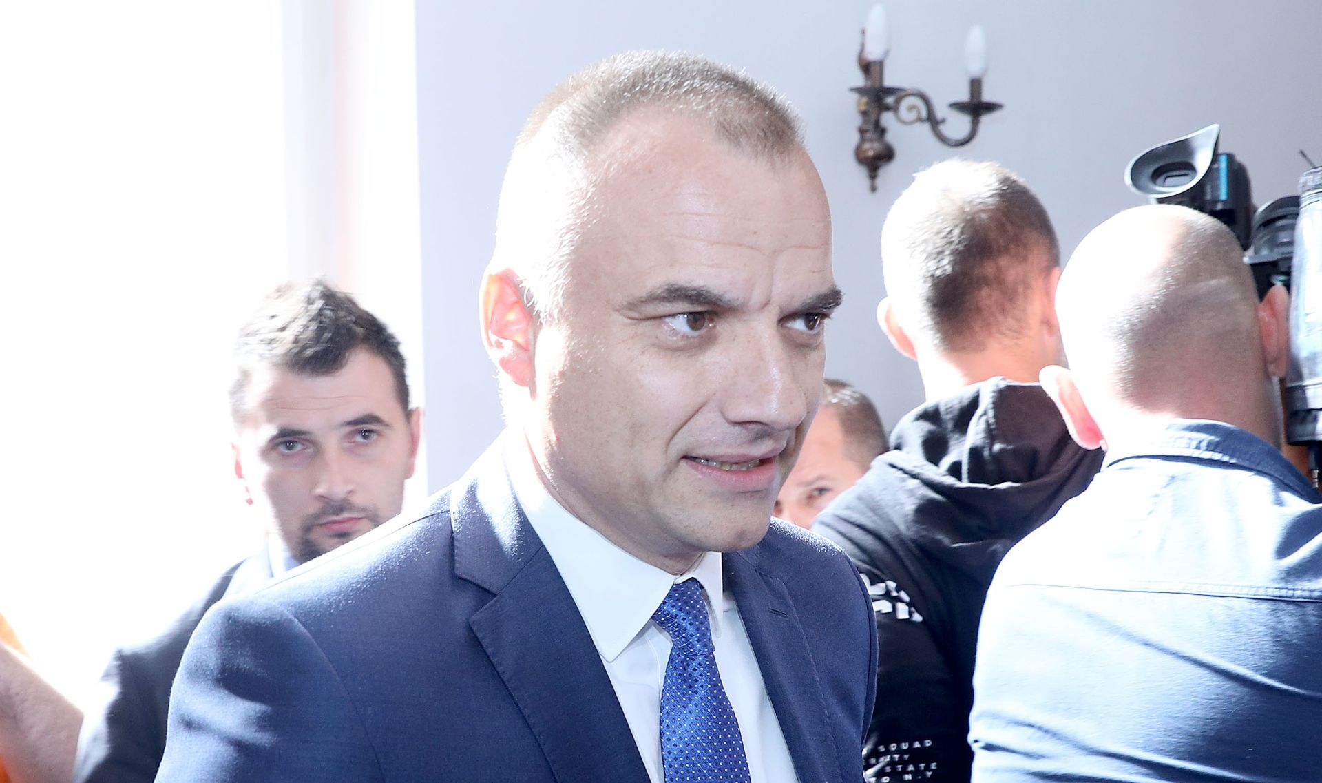 04.10.2018., Zagreb - U Saboru je odrzana 42. sjednica Odbora za unutarnju politiku i nacionalnu sigurnost na kojoj je jedina tema bila informacija o mogucem narusavanju sustava nacionalne sigurnosti konstruiranjem informacija i kompromitacijom tajnih mjera. 
Danijel Markic.
Photo: Patrik Macek/PIXSELL