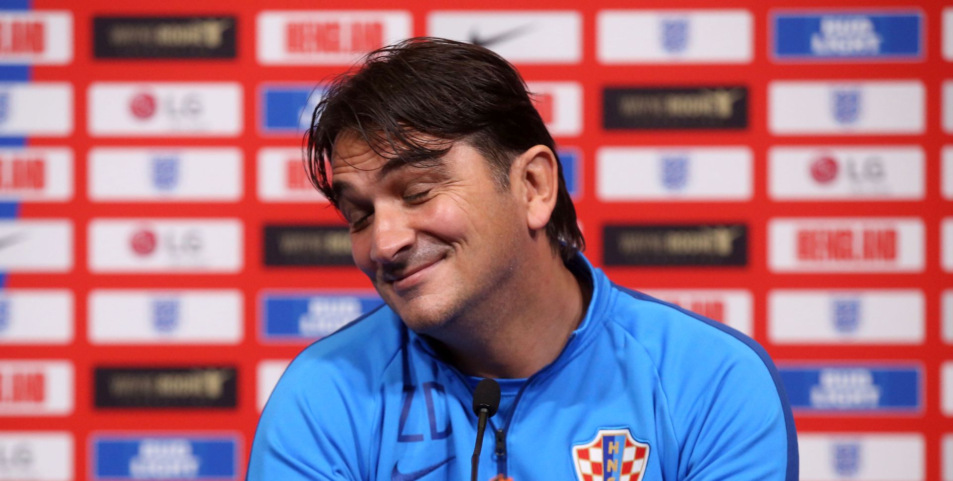 London, 17.11.2018 - Konferencija za medije hrvatske nogometne reprezentacije na stadionu Wembley, pred utakmicu 6. kola elitne A skupine nogometne Lige nacija  Engleska - Hrvatska. Na fotografiji izbornik Zlatko Daliæ.
foto HINA / Denis CERIÆ /dc