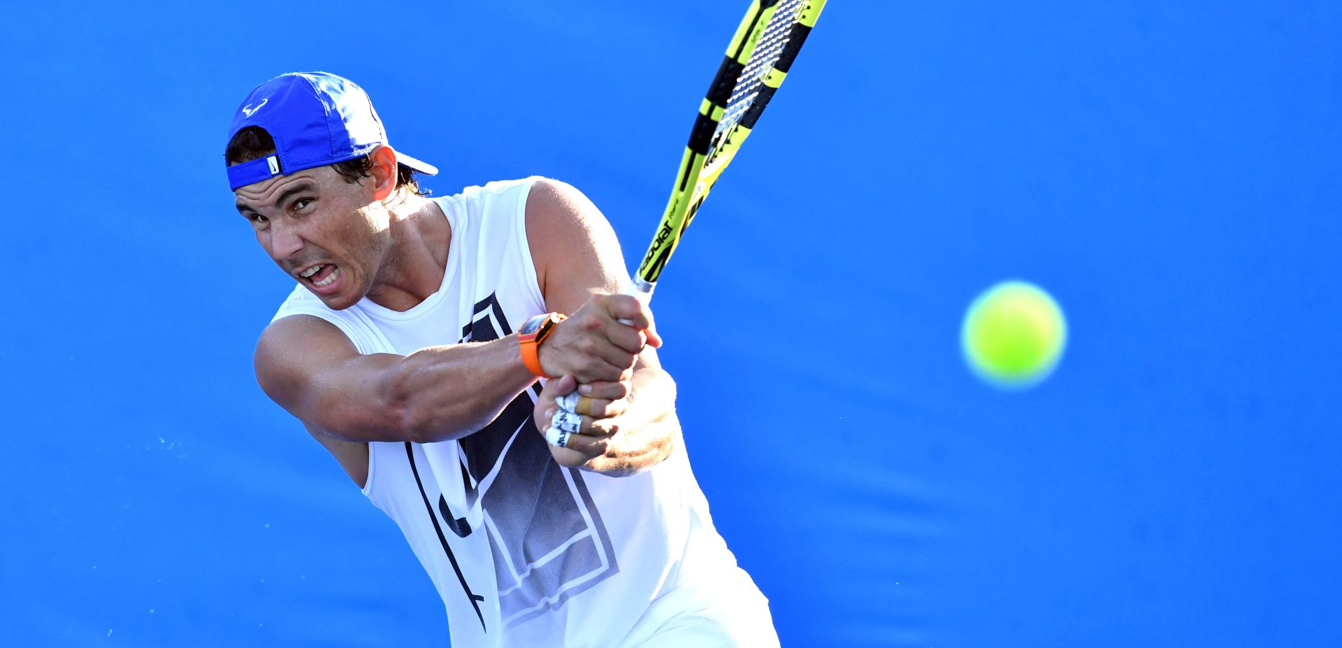 epa07257922 Rafael Nadal of Spain is seen during a practice session at the Brisbane International tennis tournament at the Queensland Tennis Centre in Brisbane, Australia, 02 January 2019.  EPA/DARREN ENGLAND EDITORIAL USE ONLY AUSTRALIA AND NEW ZEALAND OUT
