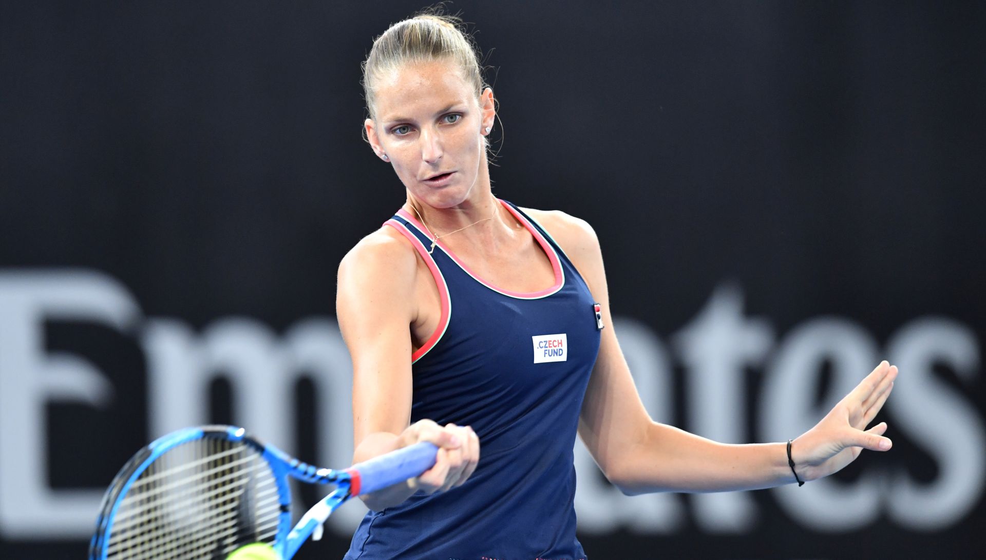 epa07264395 Karolina Pliskova of the Czech Republic in action against Lesia Tsurenko of the Ukraine during the Final of the Brisbane International tennis tournament at the Queensland Tennis Centre in Brisbane, Australia, 06 January 2019.  EPA/DARREN ENGLAND AUSTRALIA AND NEW ZEALAND OUT