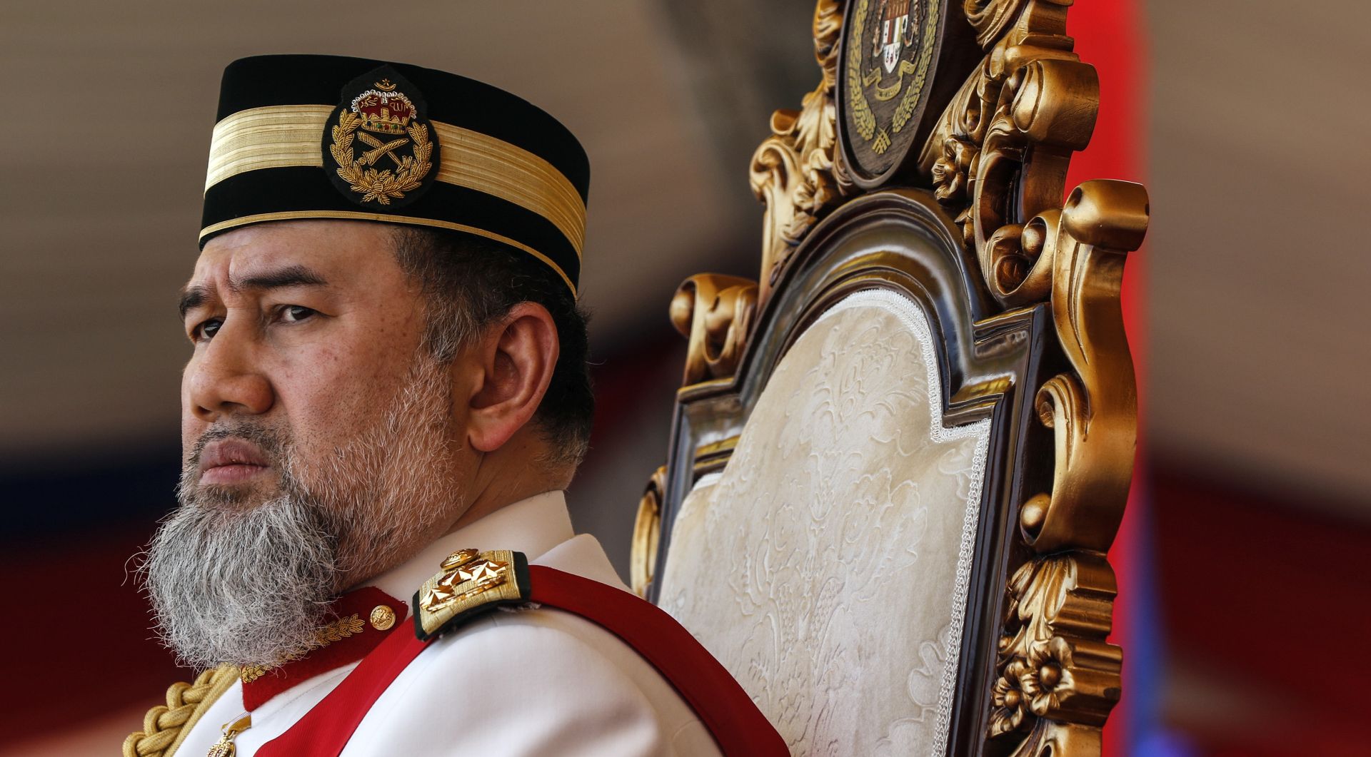epa07264718 (FILE) - Malaysia's King Sultan Muhammad V attends the Trooping of Colours ceremony, in conjunction with his official birthday, in Putrajaya, Malaysia, 12 September 2018 (reissued 06 January 2019). According to Malaysia's National Palace (Istana Negara), Sultan Muhammad V of Kelantan has abdicated on 06 January 2019 as the country's 15th Agong, or Supreme Ruler, after just two years on the throne. The appointment of the king is rotated among nine of Malaysia's 13 states that have hereditary royal rulers.  EPA/AHMAD YUSNI *** Local Caption *** 54619321