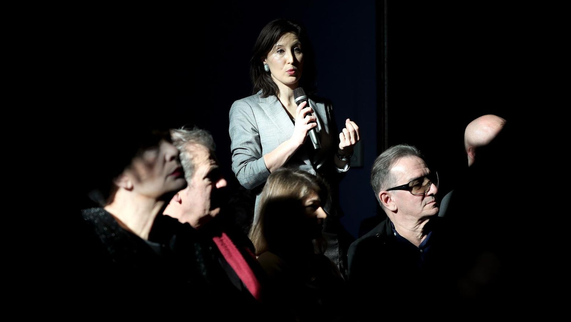 Zagreb: Održana panel rasprava "Direktiva o autorskom pravu na Jedinstvenom digitalnom tržištu EU" 11.01.2019.., Zagreb - U auli zagrebackog Sveucilista odrzana je panel-rasprava pod nazivom Direktiva o autorskom pravu na Jedinstvenom digitalnom trzistu EU: clanci 11. i 13. Skup su organizirali Sveuciliste u Zagrebu i Sveucilisni interdisciplinarni poslijediplomski specijalisticki studij Intelektualno vlasnistvo. Panelisti: Romana Matanovac Vuckovic sa zagrebackog Pravnog fakulteta, ministrica kulture Nina Obuljen Korzinek, europarlamentarci Dubravka Suica, Jozo Rados i Zeljana Zovko.  Dalija Oreskovic.
Photo: Igor Kralj/PIXSELL