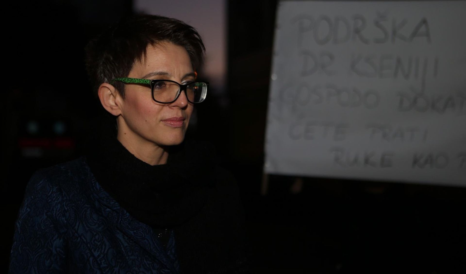14.01.2019., Metkovic - Ispred Doma zdravlja u Metkovicu odrzan je skup podrske za dr. Kseniju Kaleb. Na samom zavrsetku doktorica Ksenija Kaleb zahvalila se na podrsci gradjana. 
Photo: Ivo Cagalj/PIXSELL