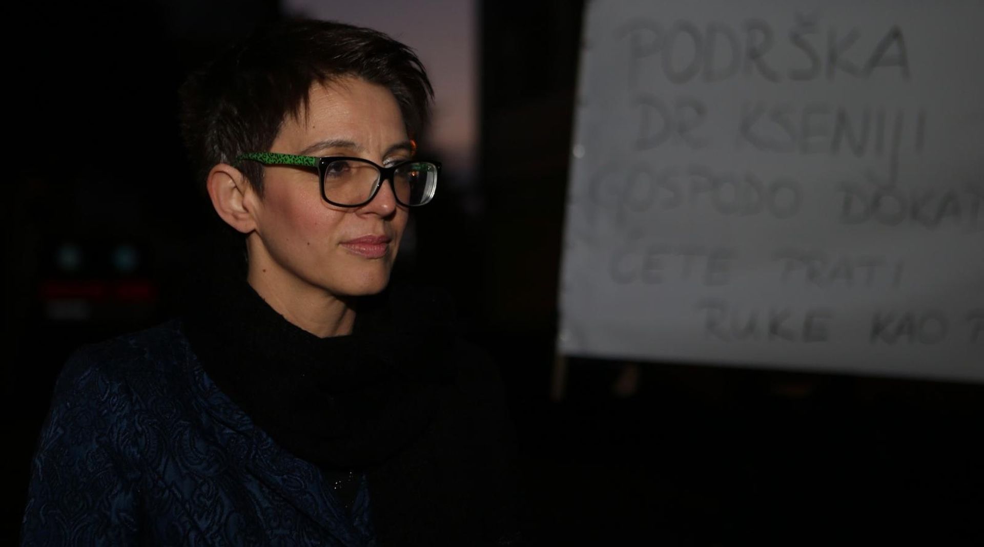 14.01.2019., Metkovic - Ispred Doma zdravlja u Metkovicu odrzan je skup podrske za dr. Kseniju Kaleb. Na samom zavrsetku doktorica Ksenija Kaleb zahvalila se na podrsci gradjana. 
Photo: Ivo Cagalj/PIXSELL