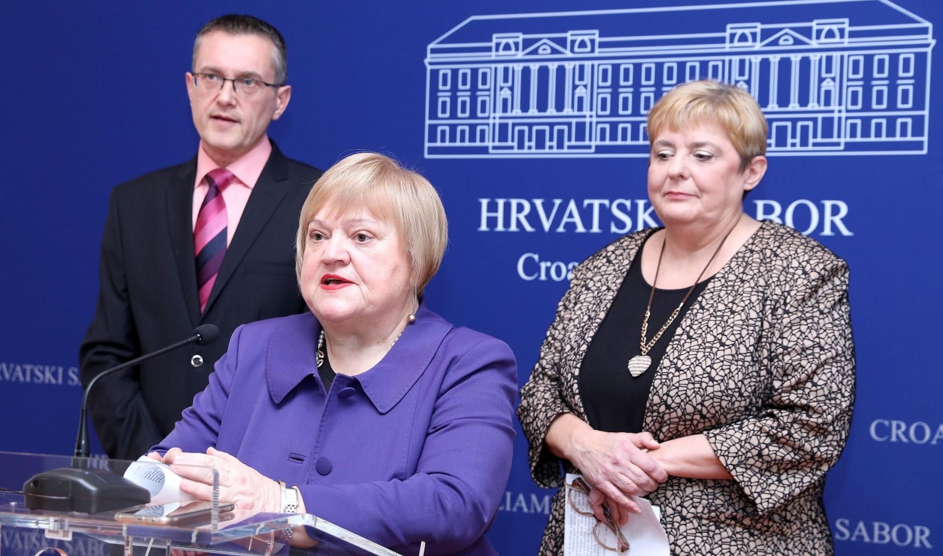 Zagreb: GLAS o početku sjednice Sabora te aktualnoj političkoj situaciji 15.01.2019., Zagreb - U Saboru je odrzana konferencija za medije Kluba zastupnika Gradjansko-liberalnog saveza i Hrvatske stranke umirovljenika. O temi: "Pocetak sjednice Sabora te osvrt na aktualnu politicku situaciju" govorili su zastupnici Anka Mrak Taritas, Goran Beus Richembergh i Nada Turina Djuric. Photo: Patrik Macek/PIXSELL