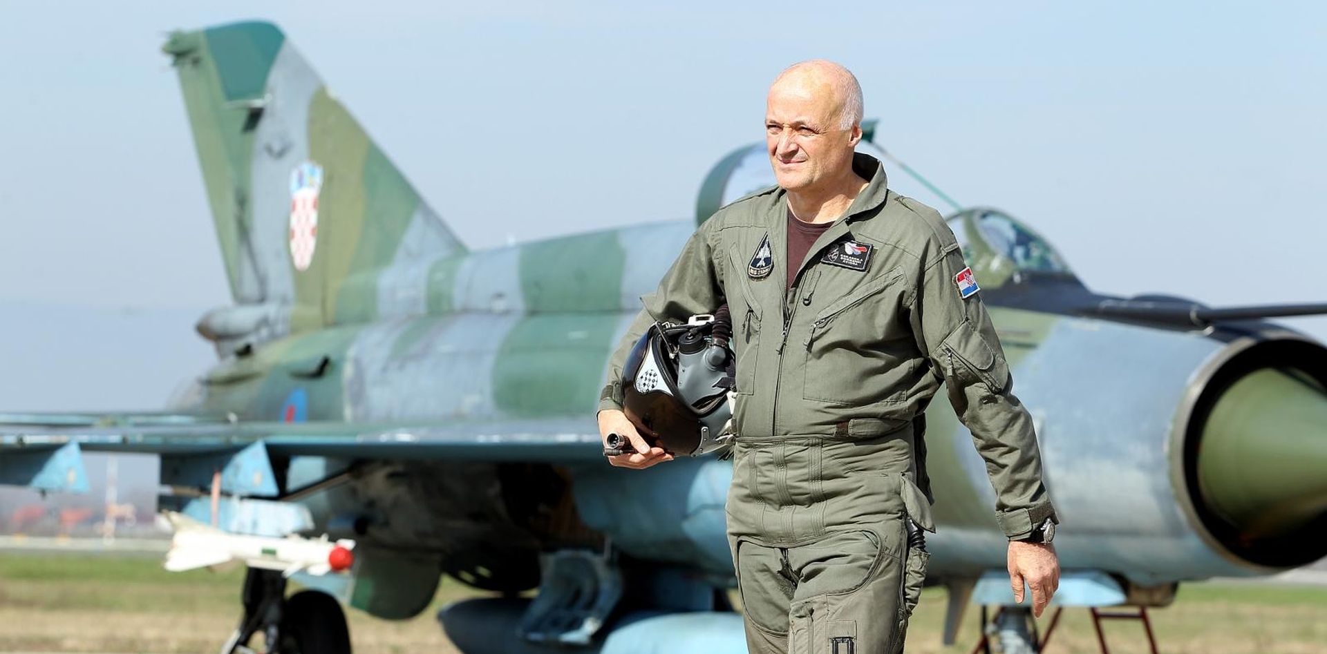 26.02.2014., Zagreb - Brigadir Ivan Selak pokraj jednog od MiG-ova 21 u zracnoj luci Pleso.
Photo: Boris Scitar/Vecernji list/PIXSELL