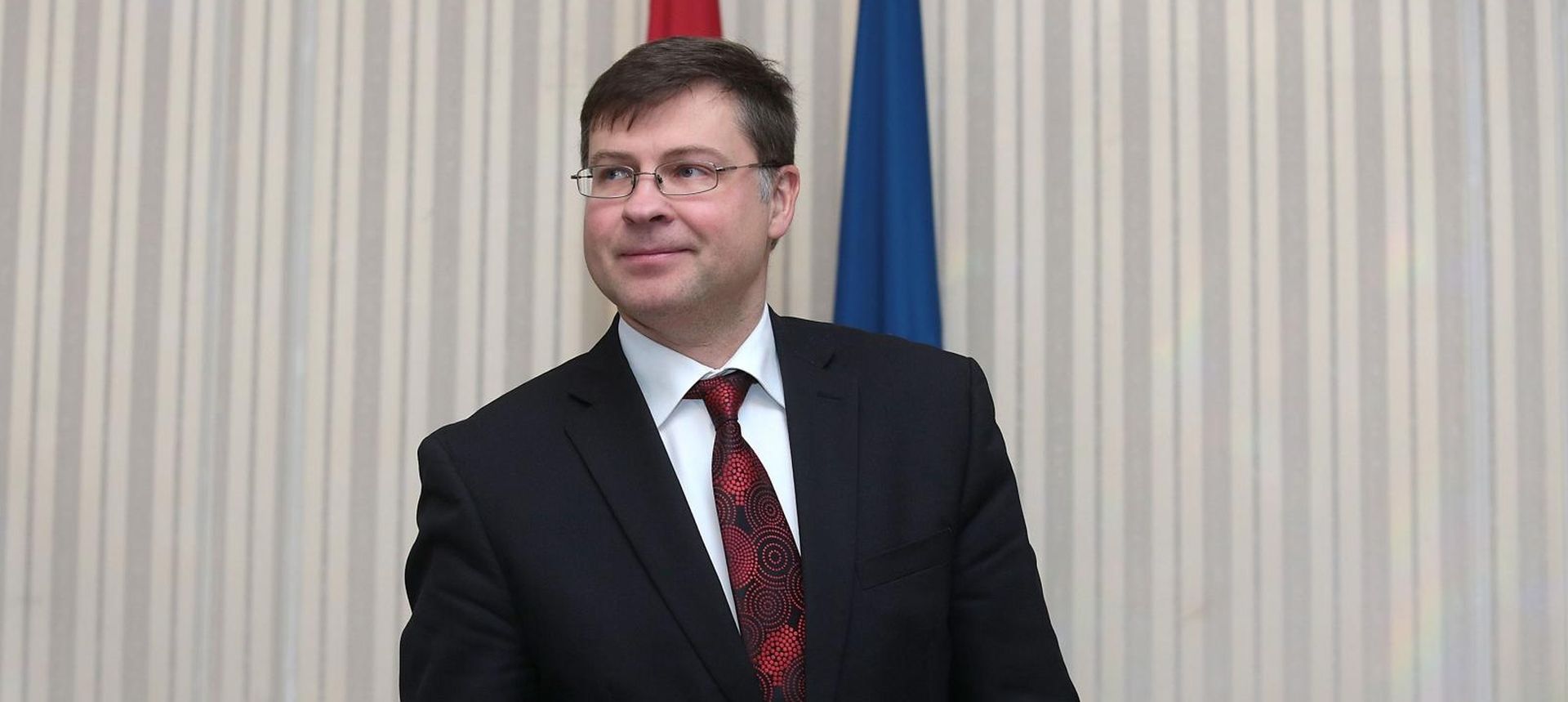 26.02.2016., Zagreb - Predsjednik Vlade Republike Hrvatske Tihomir Oreskovic sastao se s potpredsjednikom Europske komisije za euro i socijalni dijalog Valdisom Dombrovskisom
Photo: Patrik Macek/PIXSELL