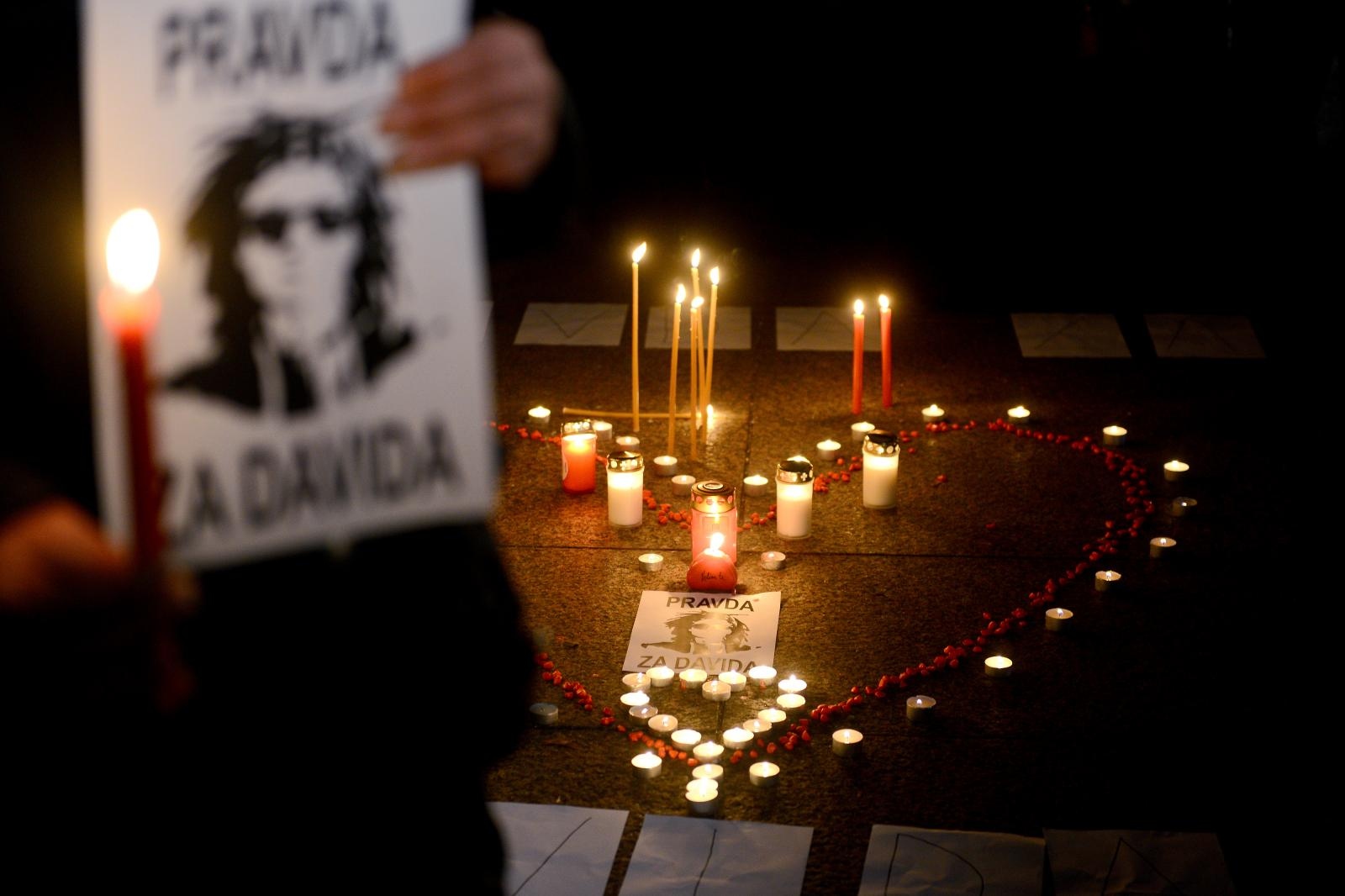 27.12.2018., Zagreb - Mirno okupljanje na Cvjetnom trgu u znak podrske inicijativi Srce za Davida, u sklopu prosvjeda koji se odrzavaju u Banja Luci pod nazivom Pravda za Davida kojima je cilj rasvijetliti slucaj ubojstva mladica Davida Dragicevica. 
Photo: Josip Regovic/PIXSELL