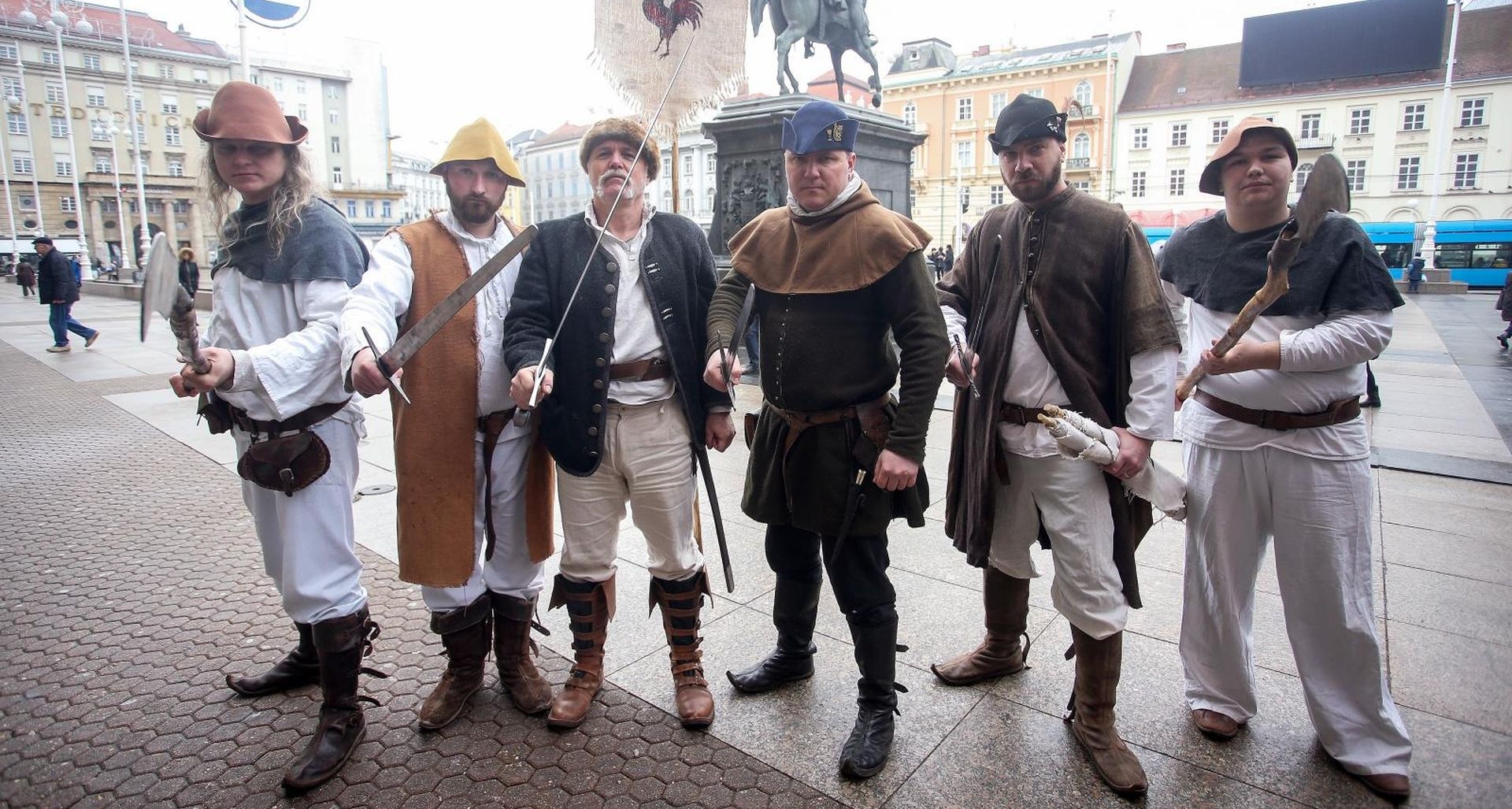 Zagreb: Na konferenciji za medije najavljena Seljačka buna – Bitka kod Stubice 29.01.2019., Zagreb - U maloj kavani predstavljena je tradicionalna manifestacija Seljacka buna na kojoj ce posjetitelji imati priliku vidjeti ozivljenu Bitku kod Stubice odnosno prikaz zavrsne bitke Seljacke bune 1573. godine. 
Photo: Luka Stanzl/PIXSELL