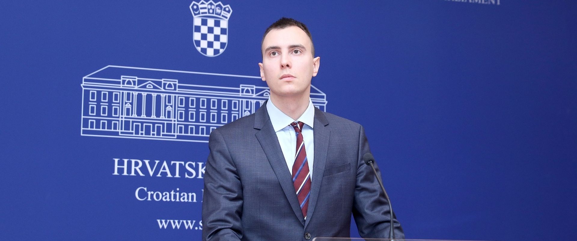 Zagreb: Zastupnik Marin Škibola održao je u Saboru konferenciju za medije 30.01.2019., Zagreb - Zastupnik Marin Skibola odrzao je u Saboru konferenciju za medije na kojoj je govorio o stanju u hrvatskom pravosudju.
Photo: Patrik Macek/PIXSELL