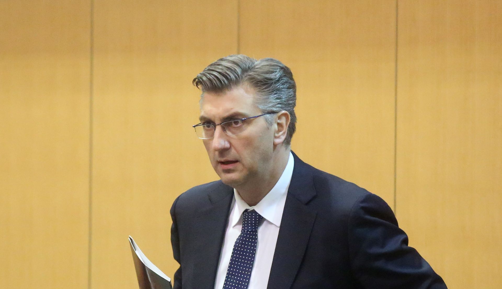Zagreb, 16.01.2019 - Izvjeæe predsjednika Vlade Andreja Plenkoviæa o sastancima Europskog vijeæa odranim u 2018. godini. Na fotografiji Andrej Plenkoviæ.
foto HINA / Denis CERIÆ /dc