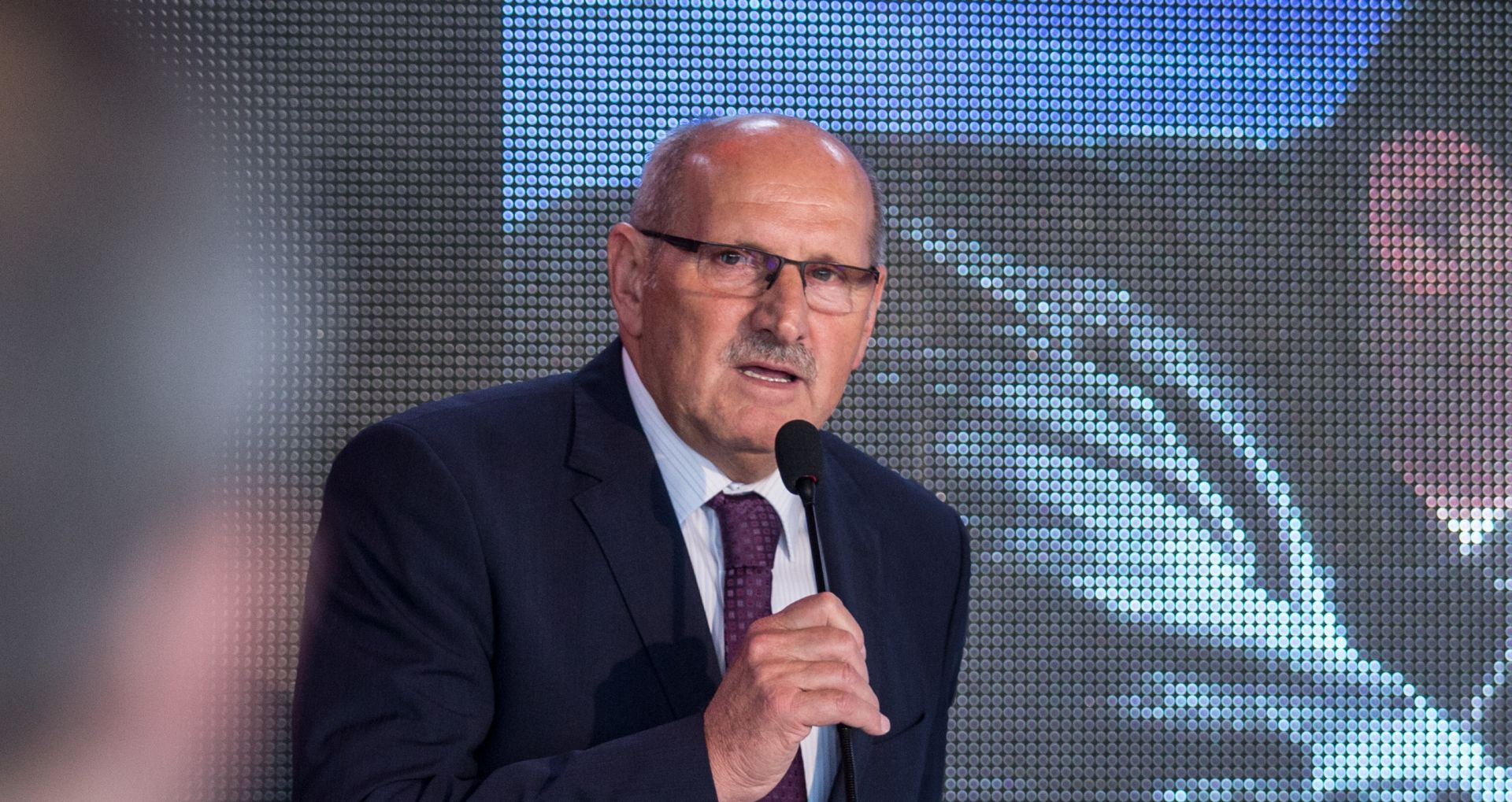 19.10.2016., Sarajevo -  U Zracnoj luci Sarajevo odrzana je konferencija za medije povodom 20. obljetnice letova izmedju Zagreba i Sarajeva. Veleposlanik Hrvatske u BiH - Ivan Del Vechio.
Photo: Davor Puklavec/PIXSELL
