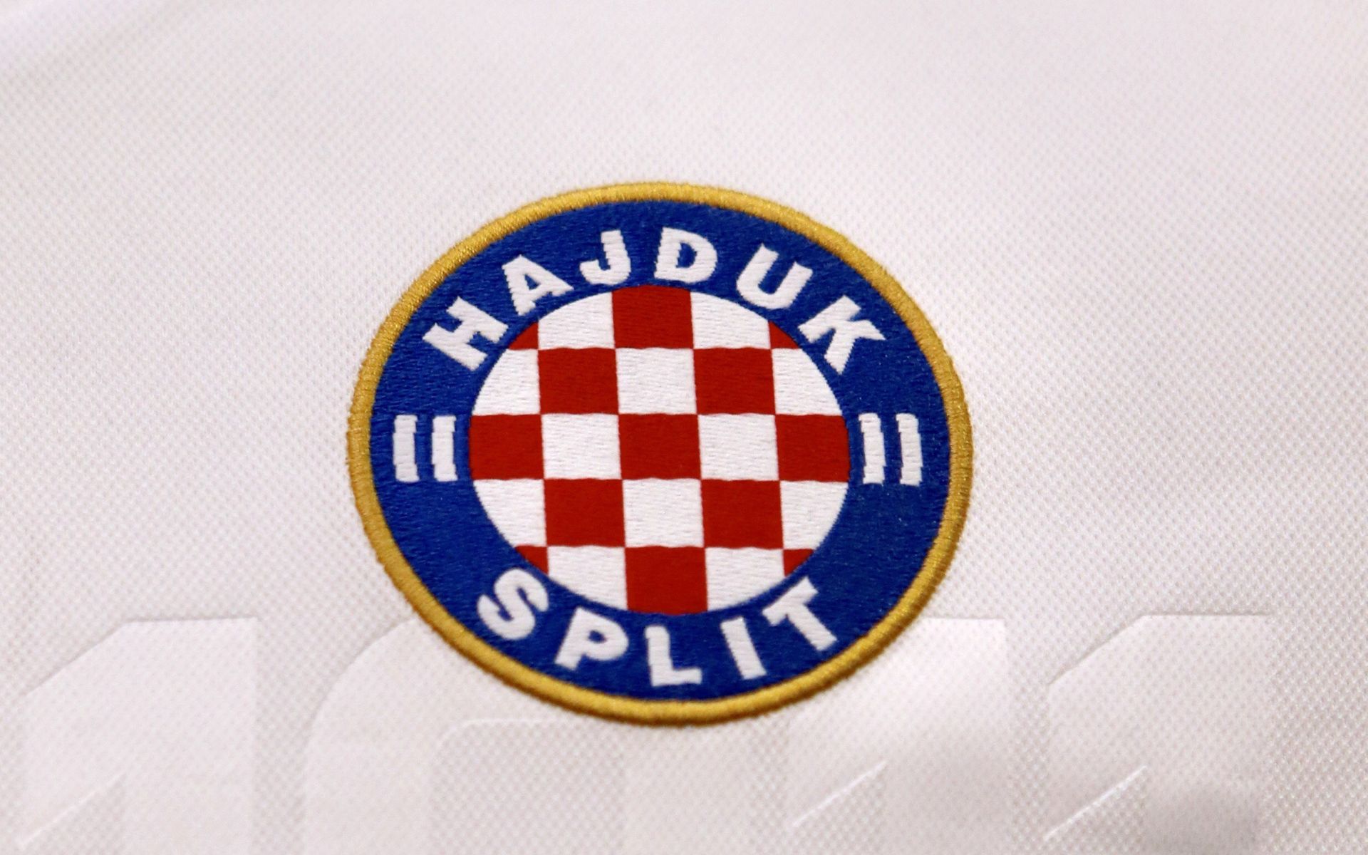 Grb Haduka na dresu 30.12.2018., Split - Grb Haduka na dresu.

Photo: Ivo Cagalj/PIXSELL