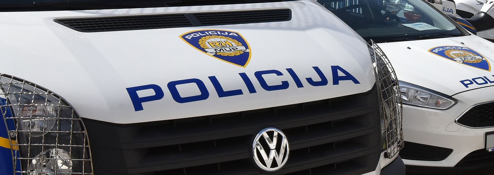 15.03.2018., Pula - U sportskom centru Mirna odrzao se Dan otvorenih vrata Policijske uprave istarske i Policijske akademije na kojem su se predstavili  razni rodovi policije, kao i oprema i tehnika kojom se policijski sluzbenici koriste u svakodnevnom radu. Photo: Dusko Marusic/PIXSELL