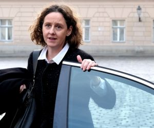 Zagreb, 09.01.2019. - Dolazak ministara na uži sastanak Vlade. Na fotografiji Nina Obuljen Koržinek.
foto HINA/ Edvard ŠUŠAK/ es