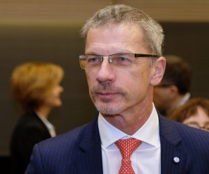 Zagreb, 23.01.2019. - Predstavljanje rezultata znanstvenog istraživanja "Jesu li mladi danas dovoljno financijski pismeni?" koje je proveo tim znanstvenika s Hrvatskog katoličkog sveučilišta (HKS) pod vodstvom viceguvernera Hrvatske narodne banke (HNB) Romana Šubića. 
Na fotografiji Boris Vujčić.
foto HINA/ Edvard ŠUŠAK/ es
