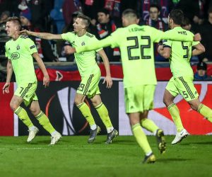 epa07370835 (L-R) Dani Olmo, Mislav Orsic, Marin Leovac, Arijan Ademi of Dinamo Zagreb celebarate a score during the UEFA Europa League round of 32 first leg soccer match between Viktoria Plzen and GNK Dinamo Zagreb in Plzen, Czech Republic, 14 February 2019.  EPA/MARTIN DIVISEK