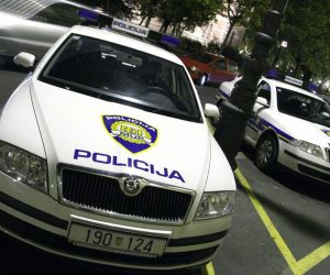 18.10.2008., Zagreb, Hrvatska - Policijski znak na sluzbenim vozilima.
Photo: Goran Jakus/PIXSELL