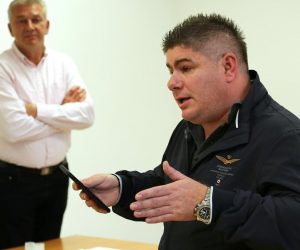 09.05.2017., Osijek - Na Opcinskom sudu nastavljeno je sudjenje uredniku Bujice Velimiru Bujancu u privatnoj tuzbi Ranka Ostojica, bivseg SDP-ovog ministra unutarnjih poslova, za klevetu. Photo: Marko Mrkonjic/PIXSELL