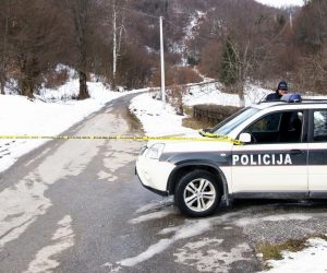 10.02.2019, Suhodol, Bosna i Hercegovina - U mjestu Suhodol udaljenom cca 40km od Sarajeva sinoc je ubijen policajac na strazi koji je cuvao objekt koji pripada Fedaralnoj Upravi Policije.
Photo: Armin Durgut/PIXSELL