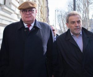 10.03.2015., Zagreb - Milan Bandic u pratnji odvjetnika Marijana Hanzekovica dolazi u zgradu Zupanijskog suda. Photo: Davor Puklavec/PIXSELL