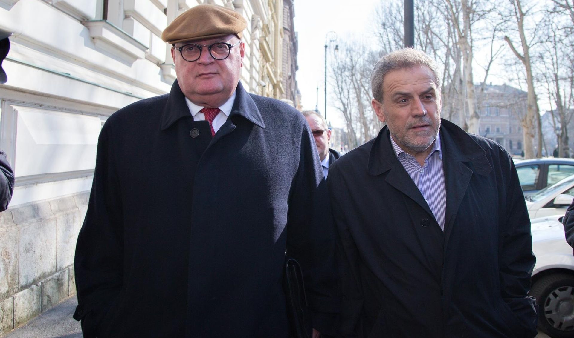10.03.2015., Zagreb - Milan Bandic u pratnji odvjetnika Marijana Hanzekovica dolazi u zgradu Zupanijskog suda. Photo: Davor Puklavec/PIXSELL
