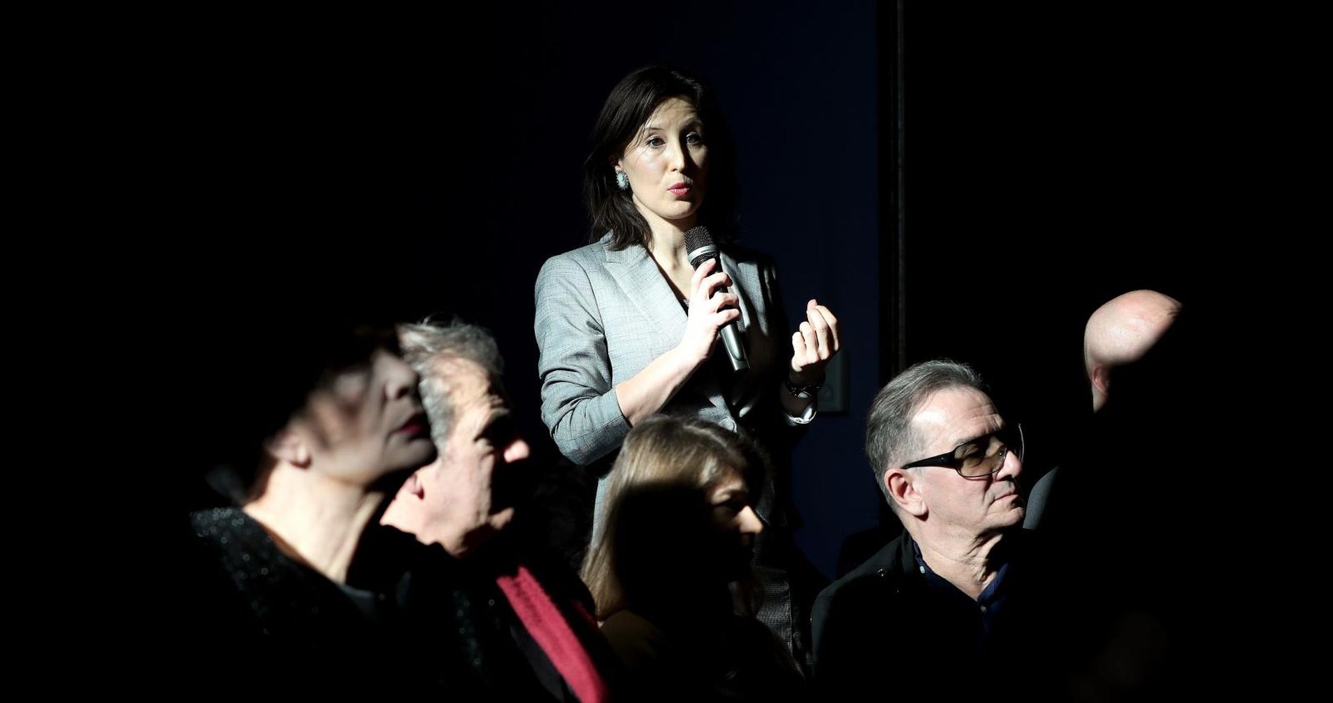 Zagreb: Održana panel rasprava "Direktiva o autorskom pravu na Jedinstvenom digitalnom tržištu EU" 11.01.2019.., Zagreb - U auli zagrebackog Sveucilista odrzana je panel-rasprava pod nazivom Direktiva o autorskom pravu na Jedinstvenom digitalnom trzistu EU: clanci 11. i 13. Skup su organizirali Sveuciliste u Zagrebu i Sveucilisni interdisciplinarni poslijediplomski specijalisticki studij Intelektualno vlasnistvo. Panelisti: Romana Matanovac Vuckovic sa zagrebackog Pravnog fakulteta, ministrica kulture Nina Obuljen Korzinek, europarlamentarci Dubravka Suica, Jozo Rados i Zeljana Zovko.  Dalija Oreskovic.
Photo: Igor Kralj/PIXSELL