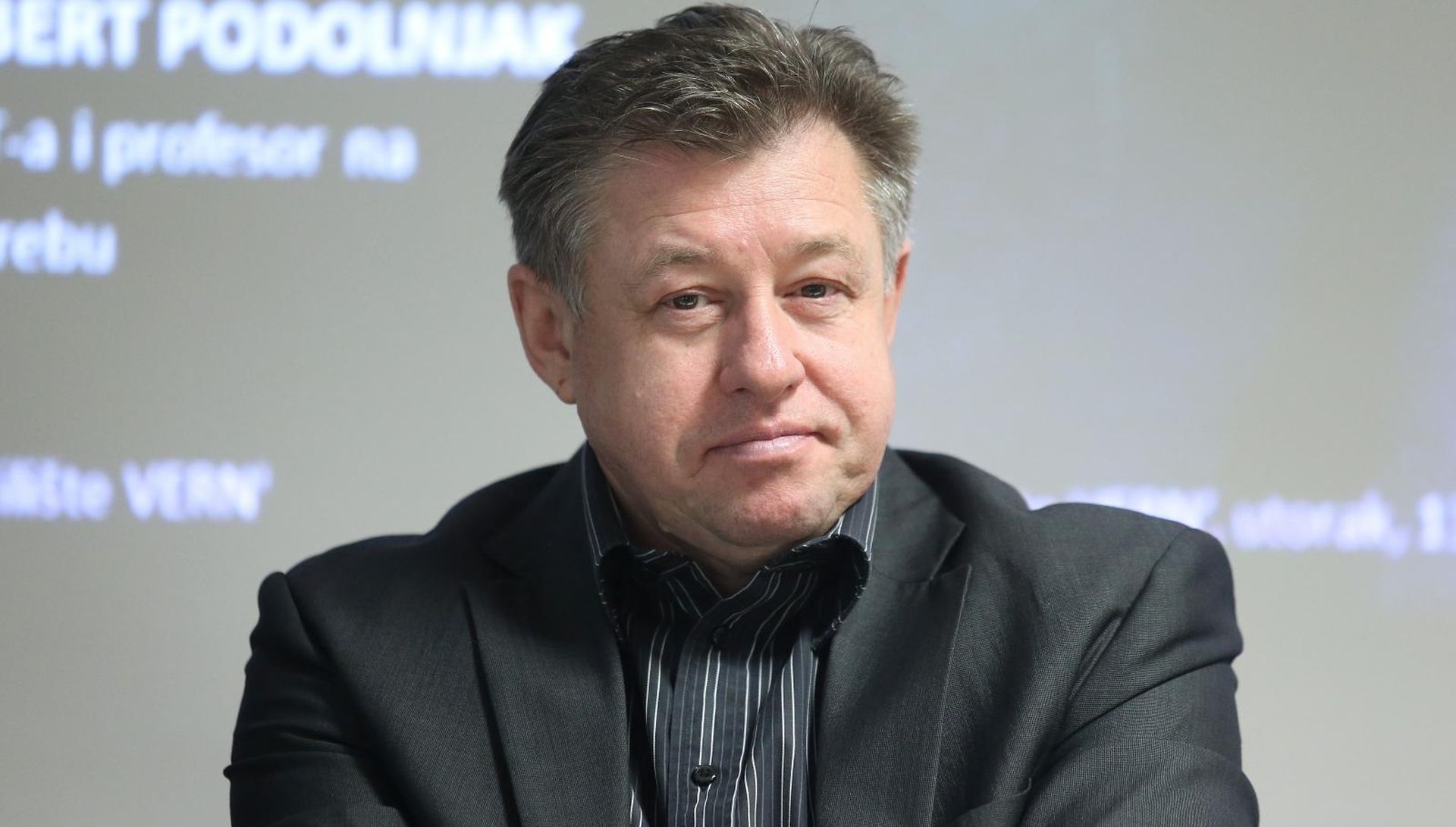 13.03.2018., Zagreb - Veleuciliste VERN. Panel diskusija pod nazivom "Politika i moral" odrzana je u okviru VERN Foruma, a o toj temi diskutirali su saborski zastupnik HDZ-a Ante Babic, profesor na Hrvatskom katolickom sveucilistu Stjepo Bartulica, saborski zastupnik SDP-a Ivo Jelusic, profesor na Fakultetu politickih znanosti Dejan Jovic te profesor na Pravnom fakultetu i saborski zastupnik Mosta Robert Podolnjak. Ivo Jelusic.
Photo: Sanjin Strukic/PIXSELL