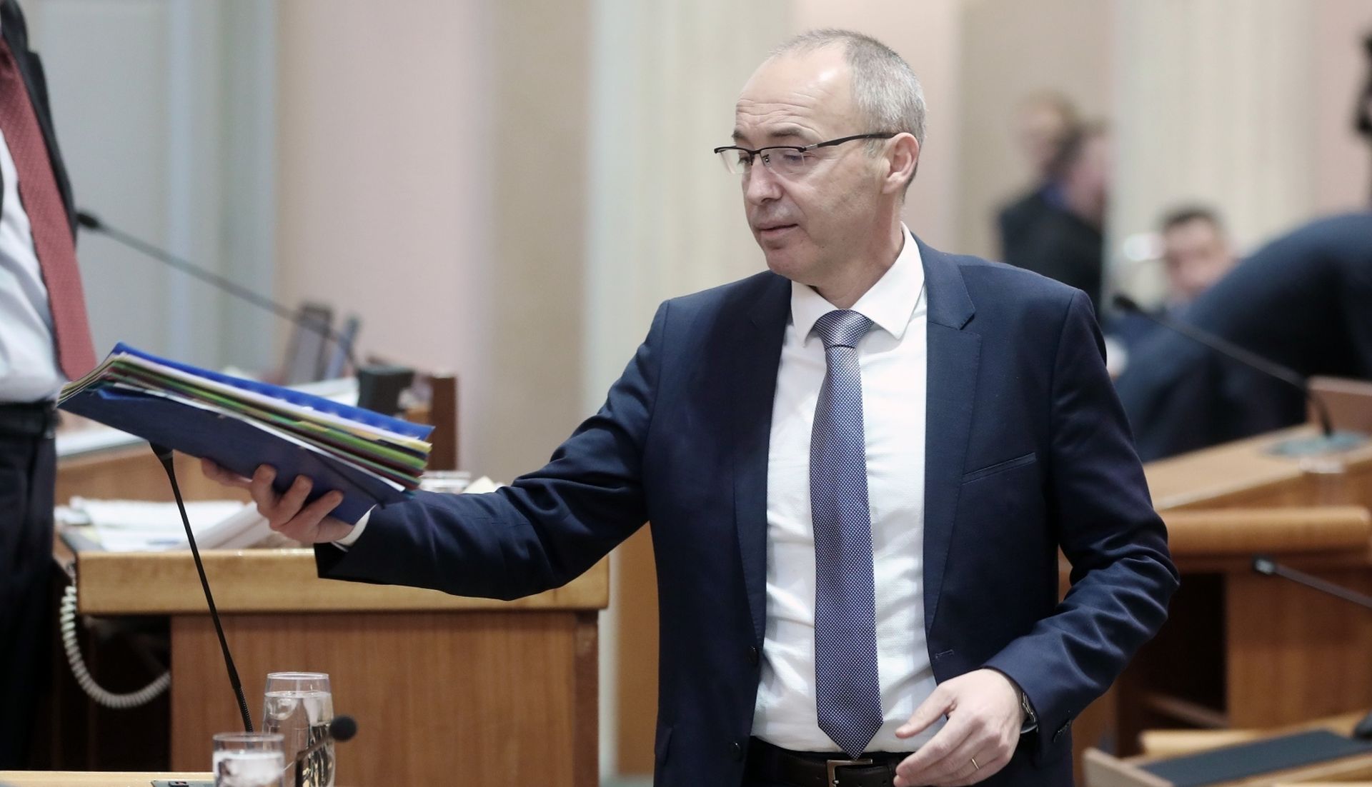 Zagreb: Sabor raspravlja o oporbenoj interpelaciji o radu Vlade vezano na nabavu zrakoplova 14.02.2019., Zagreb - Sabor RH. Rasprava o oporbenoj interpelaciji o radu Vlade zbog propale kupnje borbenih aviona F-16 C/D Barak od Izraela. Damir Krsticevic . Photo: Sanjin Strukic/PIXSELL