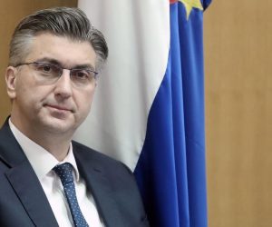 Zagreb: Sabor raspravlja o oporbenoj interpelaciji o radu Vlade vezano na nabavu zrakoplova 14.02.2019., Zagreb - Sabor RH. Rasprava o oporbenoj interpelaciji o radu Vlade zbog propale kupnje borbenih aviona F-16 C/D Barak od Izraela. Andrej Plenkovic . Photo: Sanjin Strukic/PIXSELL