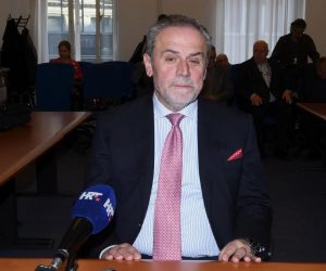 Zagreb: Bandić svjedočio na suđenju Davoru Jelaviću za aferu Nadstrešnice 20.02.2019., Zagreb - Sudjenje Davoru Jelavicu u aferi Nadstresnice na Zupanijskom sudu. Svjedok gradonacelnik Milan Bandic. 

Photo: Marko Lukunic/PIXSELL