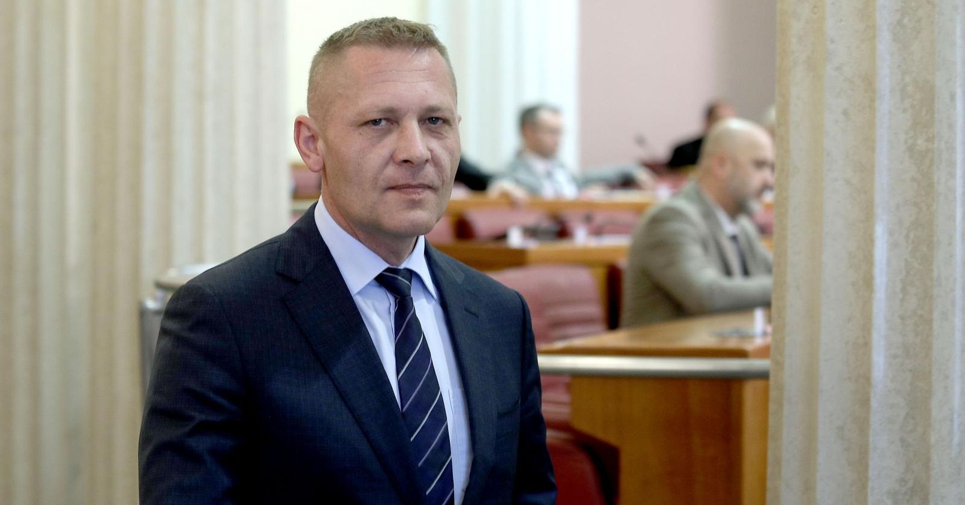 Zagreb: Točno u podne zastupnici su započeli s glasovanjem o raspravljenim točkama 20.02.2019., Zagreb - Tocno u podne zastupnici su poceli glasovanje o raspravljenim tockama, medju kojima je i zakon o privatizaciji Ine. Kreso Beljak.
Photo: Patrik Macek/PIXSELL