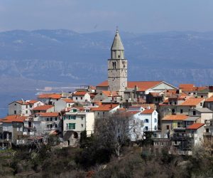 25.03.2018. Vrbnik - Panorama mjesta Vrbnik na otoku Krku. Photo: Goran Kovacic/PIXSELL