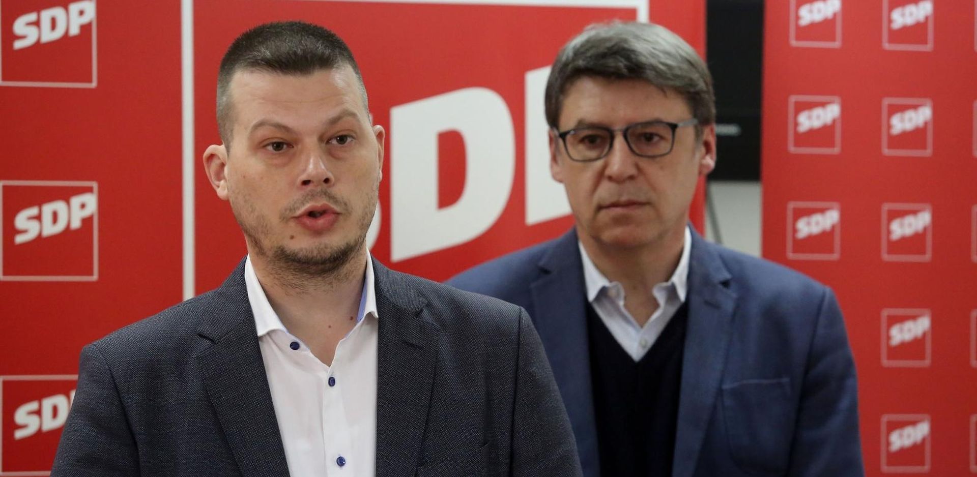 Rijeka: Konferencija za medije Željka Jovanovića i Saše Đujića 26.02.2019., Rijeka - Konferencija za medije saborskih zastupnika SDP-a Zeljka Jovanovica i Sase Djujica. 
Photo: Goran Kovacic/PIXSELL