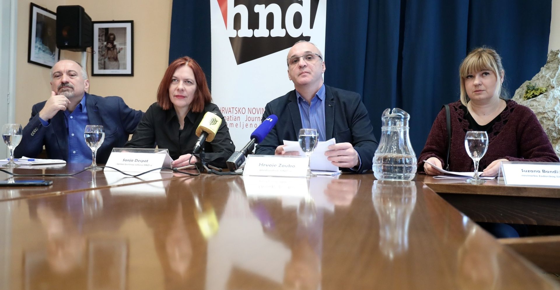 Zagreb: HND najavio prosvjed zbog stanja u medijima 27.02.2019., Zagreb - HND. Konferencija za medije "Oteli ste medije, novinarstvo ne damo!" Tema konferencije je najava prosvjeda koji Hrvatsko novinarsko drustvo organizira u subotu, 2. ozujka 2019. u Zagrebu. Okupljenim novinarima su se obratili Anton Filic, Sanja Despot, Hrvoje Zovko i Suzana Bandic. Photo: Sanjin Strukic/PIXSELL