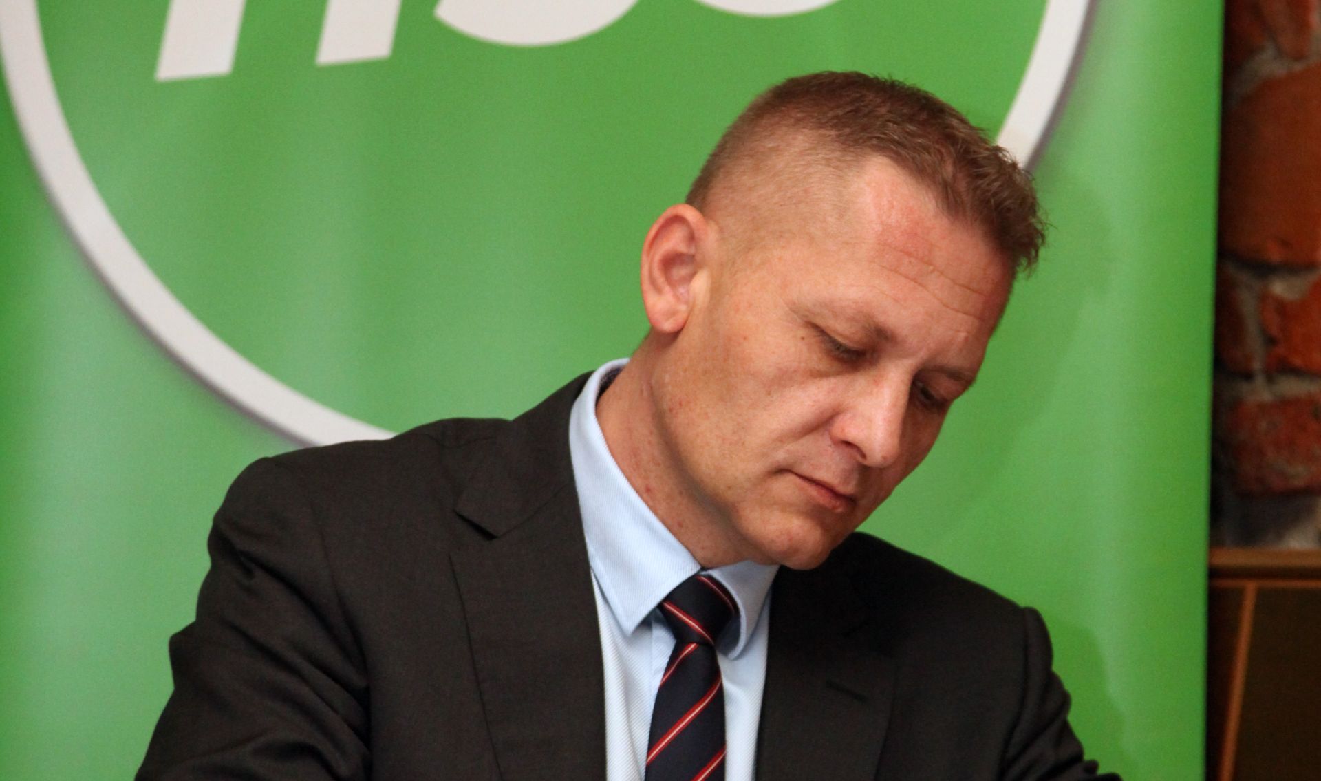 10.02.2019., Sisak - Amsterdamska koalicija potpisala aneks sporazuma o zajednickom nastupu na predstojecim izborima za Europski parlament s Laburistima. Aneks sporazuma potpisali su predsjednici HSU-a, HSS-a, GLAS-a, IDS-a i Laburista - Silvano Hrelja, Kreso Beljak, Anka Mrak Taritas, Boris Miletic i David Bregovac te clan Predsjednistva PGS-a Damir Piletic. 
Photo: Edina Zuko/PIXSELL