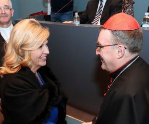 Zagreb: Predstavljanje knjige biskupa Ratka Perića: Nada koja ne postiđuje 22.01.2019., Zagreb - Dvorana Vijenac, Nadbiskupski pastorali institut. Predstavljanje knjige biskupa Ratka Perica: Nada koja ne postidjuje. Knjiga je izdana povodom 120. obljetnice rodjenja i 20. obljetnice beatifikacije kardinala Alojzija Stepinca uz sudjelovanje predsjednice Kolinde Grabar Kitarovic, zagrebackog nadbiskupa kardinala Josipa Bozanica, zadarskog nadbiskupa i predsjednika Hrvatske biskupske konferencije Zelimira Puljica, prof. dr. Jure Kriste i autora knjige. Photo: Sanjin Strukic/PIXSELL