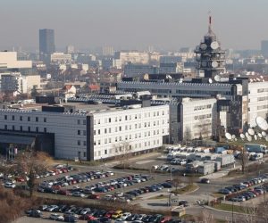 30.01.2018., Zagreb -  Pogled na zgradu Hrvatske radio televizije s terase zgrade Kockica na Prisavlju.
Photo: Davor Puklavec/PIXSELL