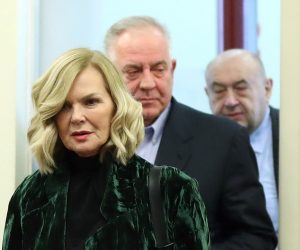 Zagreb: Počelo ponovljeno suđenje Ivi Sanaderu u aferi INA-MOL 23.10.2018.., Zagreb - Pred sutkinjom Majom Stampar Stipic na Zupanijskom sudu odrzalo se pripremno rociste u predmetu INA-MOL. Ivo Sanader, Jadranka Slokovic. 
Photo: Goran Stanzl/PIXSELL