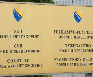 15.06.2018., Sarajevo, BiH - Nakon sto je jucer u Medjugorju priveden, Zdravko Mamic se u 10 sati pojavio na zakazanom rocistu pred Sudom BiH gdje se odrzalo saslušanje o izrucenju koje je zatrazila Republika Hrvatska. Dinamov savjetnik usprotivio se izrucenju Hrvatskoj, a iza podneva je pusten na slobodu. 

Photo: Ivica Galovic/PIXSELL