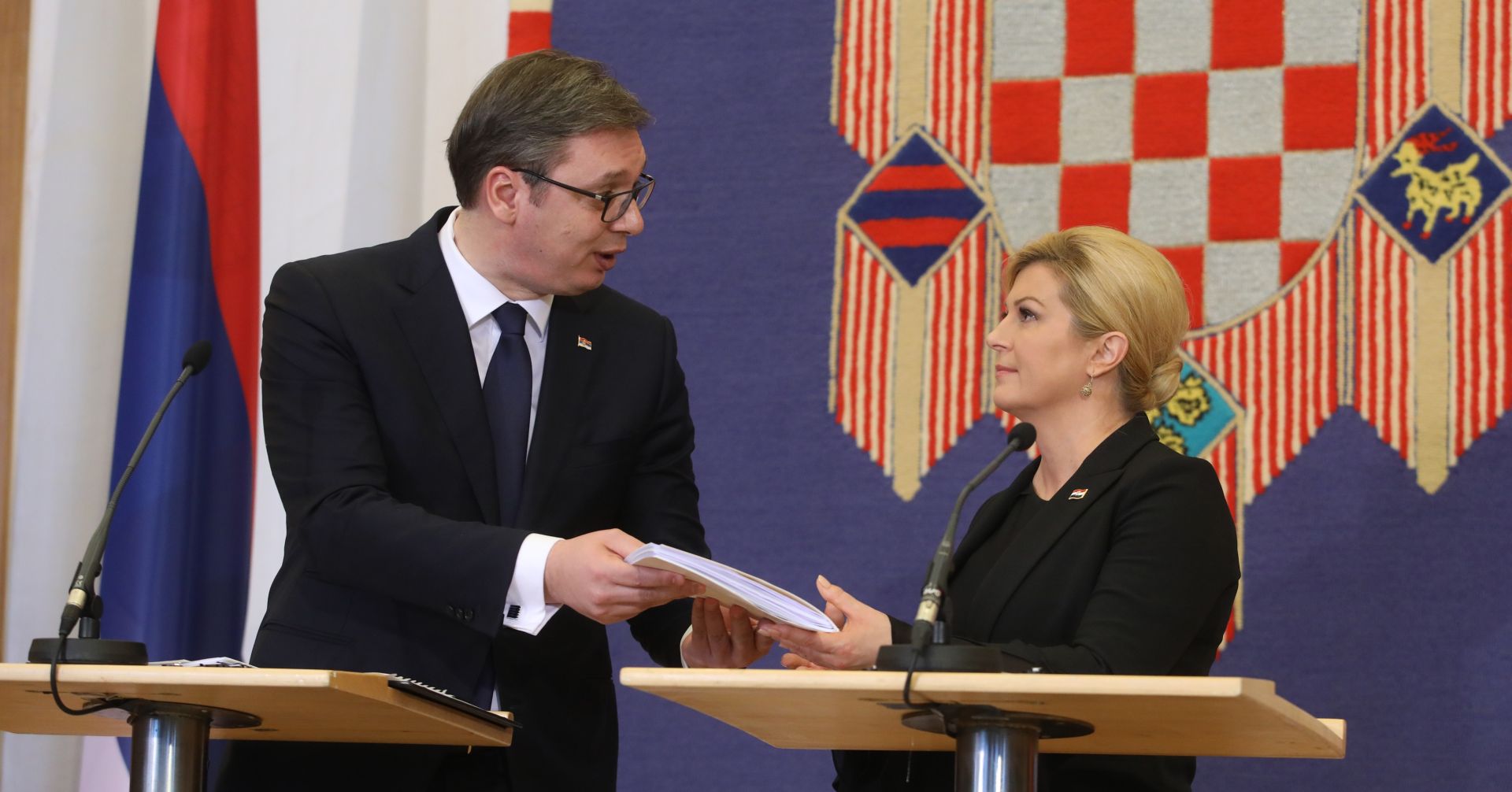 12.02.2018., Zagreb - Izjave za medije predsjednice Republike Hrvatske Kolinde Grabar-Kitarovic i predsjednika Republike Srbije Aleksandra Vucica nakon susreta u Uredu predsjednice. Izaslanstvo Republike Srbije predvodjeno predsjednikom u dvodnevnom je posjetu Hrvatskoj. 
Photo: Boris Scitar/Vecernji list/PIXSELL