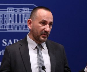 Zagreb, 14.02.2019 - Zastupnik Hrvoje Zekanoviæ (HRAST  pokret za uspjenu Hrvatsku) odrao je konferenciju za medije na temu 'Reakcija na obraæanje zastupnika SDSS-a prof.dr.sc. Milorada Pupovca'. foto HINA/ Denis CERIÆ/ ik