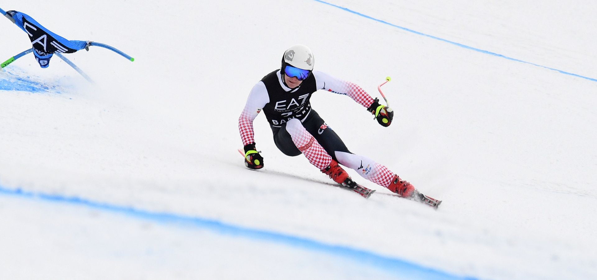 epa07386973 Filip Zubcic of Croatia in action the men's Alpine Combined Super G race at the FIS Alpine Skiing World Cup in Bansko, Bulgaria, 22 February 2019.  EPA/VASSIL DONEV