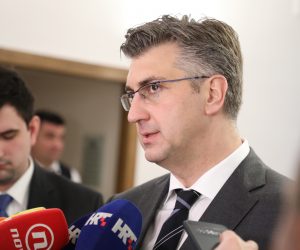 Zagreb, 19.03.2019 - Hrvatski sabor, izjava za medije predsjednika Vlade Andreja Plenkovića u slučaju nasilja u obitelji požeškog člana HDZ-a. Na fotografiji Andrej Plenković.
foto HINA/ Admir BULJUBAŠIĆ/ abu