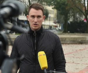 Zagreb: Juraj Čošić o članstvu Zdravka Mamića u Dinamu 04.11.2018., Zagreb - Ispred Doma sportova predsjednik Udruge Dinamo to smo mi Juraj Cosic dao je izjavu medijima u vezi slucaja clanstva Zdravka Mamica u Dinamu. Photo: Davorin Visnjic/PIXSELL