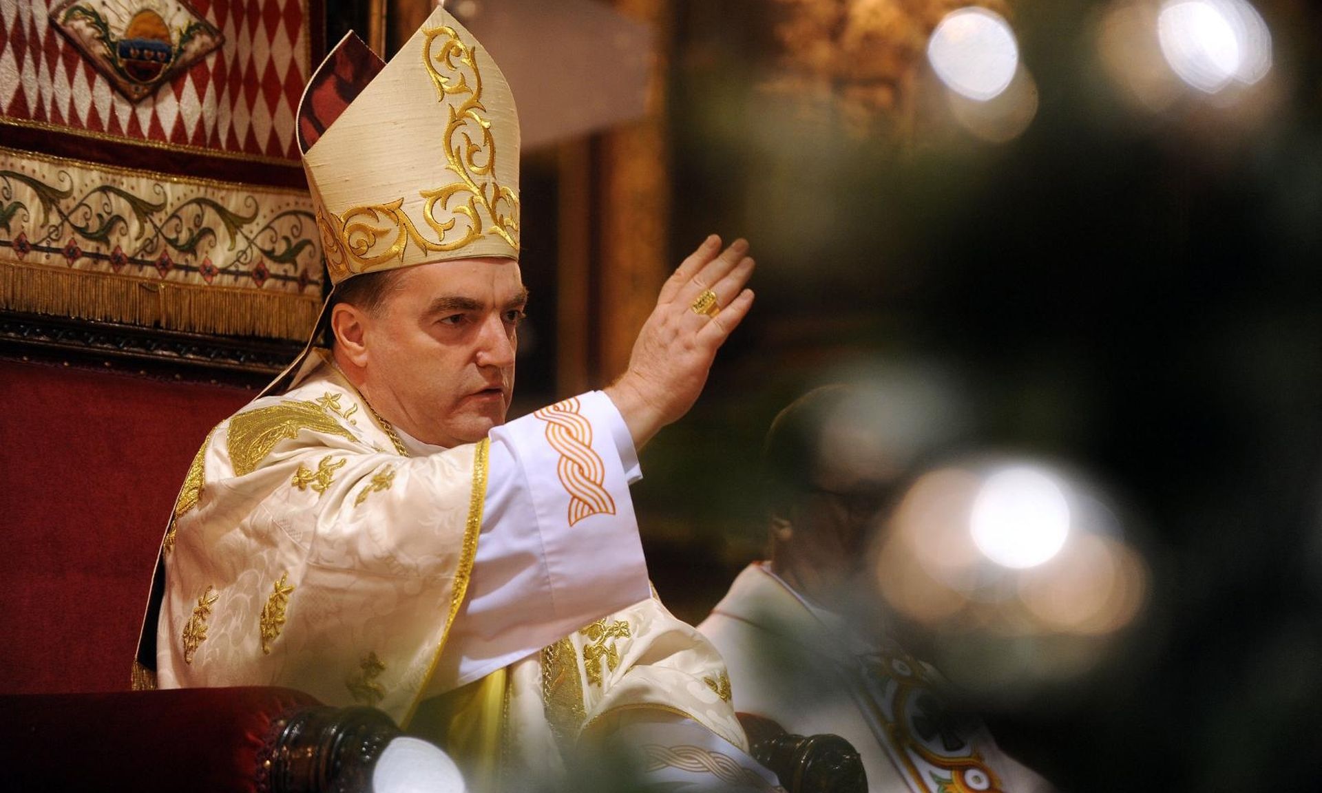 25.12.2008.,Zagreb - Zagrebacka Katedrala, polnocka, Bozicnu misu drzao je nadbiskup zagrebacki kardinal Josip Bozanic. 
Photo: Goran Stanzl/Vecernji list