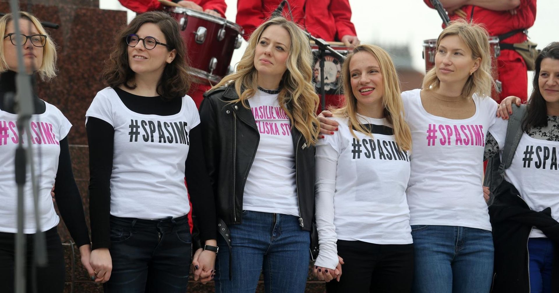 16.03.2019., Zagreb - Inicijativa #SPASIME, koju je 1. ozujka pokrenula scenaristica i glumica Jelena Veljaca, u 11:55 na Tomislavovom trgu organizirala prosvjed protiv rastuceg vala obiteljskog, ali i svakog drugog nasilja u Hrvatskoj. Jelena Veljaca. 
Photo: Dalibor Urukalovic/PIXSELL