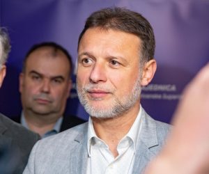 16.03.2019., Ston, poluotok Peljesac - Konferencija za medije glavnog tajnika HDZ-a Gordana Jandrokovica na stonskoj tvrdjavi.
Photo: Grgo Jelavic/PIXSELL