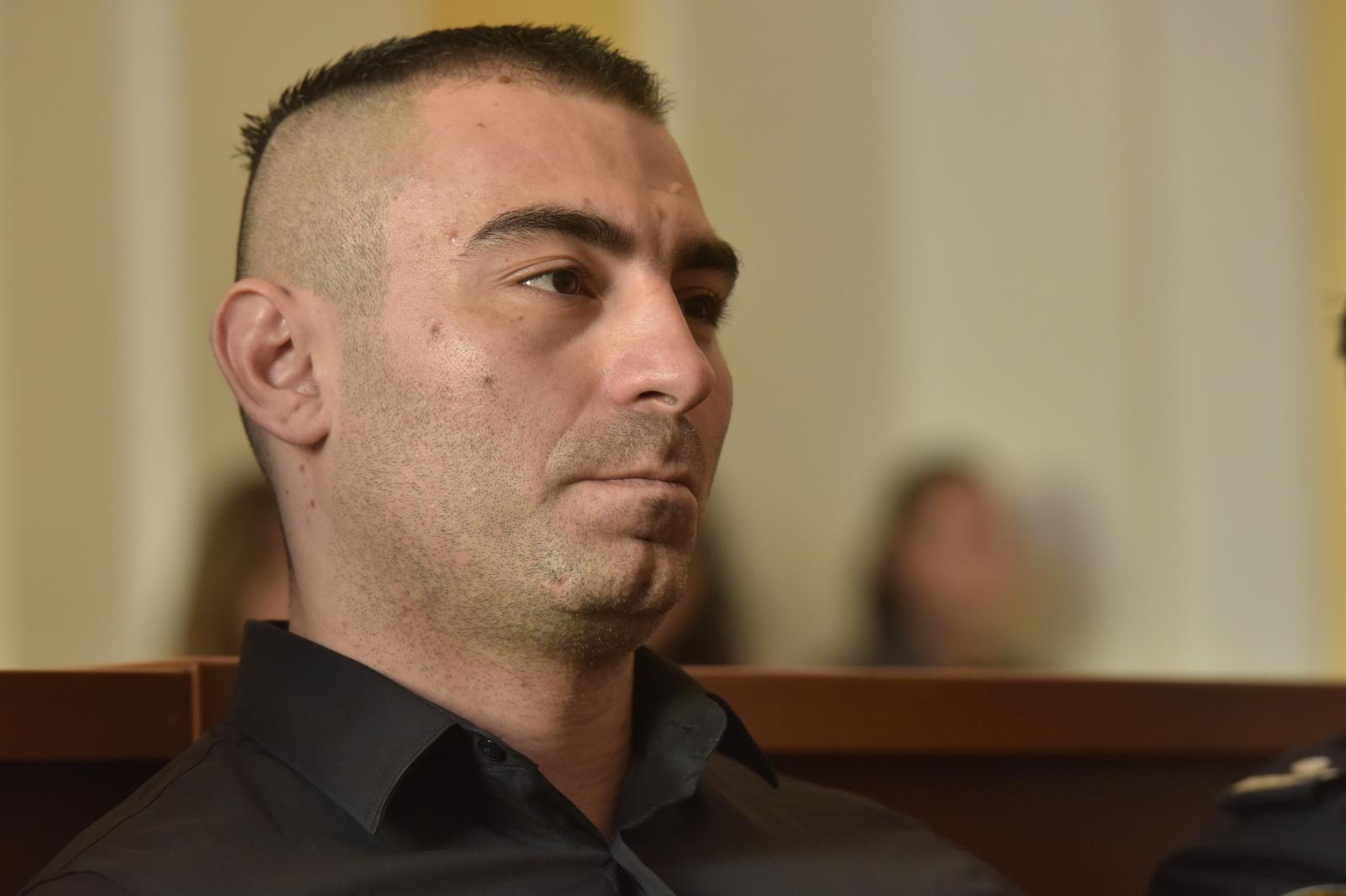 Zadar: Nastavljeno suđenje Darku Kovačeviću 16.11.2018., Zadar - Na Opcinskom sudu nastavljeno je sudjenje Darku Kovacevicu - Daruvarcu zbog premlacivanja djevojke. 
Photo: Dino Stanin/PIXSELL