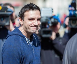 Osijek: Franjo Varga i Blaž Curić izašli iz istražnog pritvora 18.03.2019., Osijek - Bivsi policijski informaticar Franjo Varga izasao je iz istraznog zatvora. Optuzno vijece Zupanijskog suda prihvatilo je optuznicu protiv Franje Varge i Blaza Curica optuzenih za izradu korespondencije izmedju visokih politickih i pravosudnih duznosnika RH. Photo: Davor Javorovic/PIXSELL